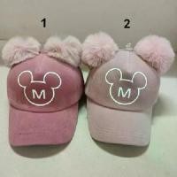 ราคา [พร้อมส่ง] fasion Hat Cap หมวกแก๊ป หมวกแฟนซีมีหู ผ้ากำมะหยี่ ใส่เที่ยว ปาร์ตี้ ก็ได้ สำหรับ ผู้ใหญ่ เด็กโต ลาย มิกกี้เม้าส์ Mickey mouse ชมพู (1732594137029903956)