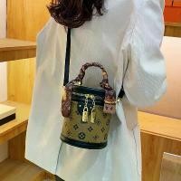 ราคา กระเป๋าสะพายไหล่ทรงกระบอก, กระเป๋าถือแฟชั่นใบเล็ก, กระเป๋าสะพายข้าง, อัพเกรด, สำหรับผู้หญิง, มาใหม่ (1732020777281684506)