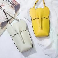 ราคา กระเป๋าถือใบเล็ก แฟชั่น สำหรับผู้หญิง หนังหรูหรา กระเป๋าโทรศัพท์มือถือ สุภาพสตรี รูปช้างน่ารัก กระเป๋าสะพายไหล่ อเนกประสงค์ กระเป๋าสะพายข้าง (1732276171881481721)