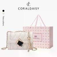 ราคา CORALDAISY 2025 กระเป๋าผู้หญิง กระเป๋าสะพายข้าง แฟชั่น กระเป๋าสะพายข้าง มีสายโซ่ (1732606147560703309)