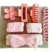 ราคา ชุดที่ยืดหยุ่นครบชุด 16 ชิ้น ที่คาดผมนุ่ม หมวก กิ๊บหนีบผมลายดอกไม้และกระดูกมังกร ยางรัดผม มาใหม่ ขายดี (1732280992730548118)