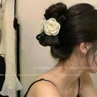 ราคา กิ๊บติดผม ผีเสื้อดอกกุหลาบชา เครื่องประดับผมผู้หญิง สไตล์ชาแนล สไตล์เกาหลี กิ๊บติดผมหลังศีรษะ ดีไซน์ลายดอกไม้ (1731884499827132140)