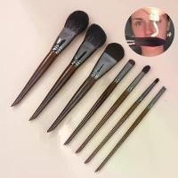 ราคา ชุดแปรงแต่งหน้า 7 ชิ้น รวมแปรงอายแชโดว์ รองพื้น แป้ง อายไลเนอร์ ขนตา และลิปเมคอัพ เหมาะสำหรับแต่งหน้าทุกวัน ชุดเครื่องมือเสริมความงามเครื่องสำอาง (1732442531066709514)