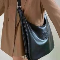 ราคา กระเป๋าโท้ทหนังนิ่ม ความจุมาก สำหรับผู้หญิง สีดำใหม่ ระดับไฮเอนด์ กระเป๋าสะพายข้างลำลอง กระเป๋าสะพายข้าง แบรนด์ เนม ราคา ดี ถั่ว ลายเสือ wownut carlyn พร้อมส่ง กระเป๋า ส่ง ️ ถั (1732225563904411361)