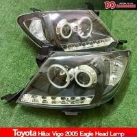 ราคา MarketofMarvels ใช้งานได้ ไฟหน้า ไฟหน้าแต่ง Vigo 2005 2006 2007 2008 2009 2010 2011 โปรเจ๊กเตอร์สีดำ โฉมแรก และ โฉมสอง Eagle eye Motorcycle มอเตอร์ไซค์ สปริง ทอร์ค ปลอก แฮนด์ กล่อง apitech (1730900327