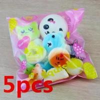 ราคา สกุชชี่ เค้ก แพนด้า ขนมปัง โดนัท พวงกุญแจ ของเล่นสกุชชี่ ชุด 5 ชิ้น อาหารใหม่ (1732484191512528248)