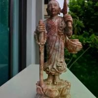 ราคา งานแกะสลักองค์พระสีวลีหินน้ำพม่าสีชมพู (1730606910904109542)