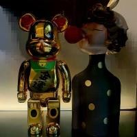ราคา Bearbrick หมีรุนแรง 400% สีทอง โชคลาภ แมวนำโชค ของเล่น ตุ๊กตาเทรนด์ ของตกแต่งบ้าน (1729990834894637857)