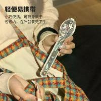 ราคา ชุดช้อนส้อมแบบพกพา สำหรับเด็ก ประกอบด้วย ส้อม ช้อน และตะเกียบ ทำจากสแตนเลส 304 พร้อมกล่องเก็บของ เหมาะสำหรับอาหารกลางวัน สำหรับการใช้งานในการทำงานและใช้ส่วนตัว (1732125121499597561)