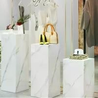 ราคา แท่นวางโชว์สินค้า แท่นวางโชว์วัสดุหิน สุดหรู ประดับตกแต่งบูธ ยกระดับความสวยงาม ระดับไอเอน ราว (1731652968188184964)