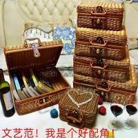 ราคา กล่องปิกนิก, วัสดุพลาสติกเหมือนหวาย, สไตล์เรโทร, เหมาะสำหรับการจัดเก็บ, ของขวัญมือ, อุปกรณ์ประกอบฉากภาพ, การออกแบบกระเป๋าเดินทาง (1731238977459226196)