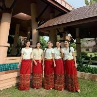 ราคา ผ้าซิ่นไหมต่อเชิงไหมแพรวา (1731359944902083951)