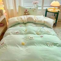 ราคา ชุดห้องนอนคิตตี้น่ารัก 1 ชิ้น พร้อมผ้าขนหนูปักลายหมี ปลอกผ้านวม เหมาะสำหรับนักเรียน ทำจากผ้าฝ้ายสด สไตล์ เหมาะสำหรับขนาดเดี่ยวและควีน รวมปลอกผ้านวม (1730786964301711544)