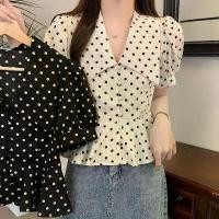 ราคา เสื้อฤดูร้อน พลัสไซส์ คอลเลคชั่น 2024 คอปกตุ๊กตา แขนพัฟลายจุด สำหรับผู้หญิงอ้วนกลมเล็กน้อย เอฟเฟกต์กระชับสัดส่วน เสื้อเชิ้ตแขนสั้นเอนกประสงค์ เหมาะสำหรับผู้หญิง [5009 คอลเลคชั่น] (1731324133162320970)