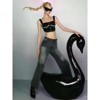 ราคา Kloset Design Straight – Leg Distressed Jeans (RS24-P005) กางเกงยีนส์ขายาว ปักหัวใจที่เข่า (1730948455662913740)