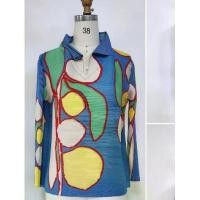 ราคา เสื้อยืดคอโปโล MIYAKE พิมพ์ลายฤดูใบไม้ผลิ/ฤดูร้อน ดีไซน์จุดกลมใหญ่ ดีไซน์พับได้ แขนยาวแฟชั่น 33213 (1729914144631851887)