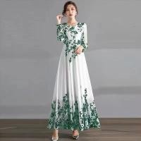 ราคา เดรสลายดอกไม้สีขาว ผ้าชีฟอง เดรสยาวแฟชั่นผู้หญิง เดรสยาวสุดเท่ ใส่ในฤดูร้อน 2024 (1730893786780830291)