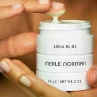 ราคา Aqua Bliss ครีมบำรุงหน้า อุดมไปด้วย Vitamin สารสกัดจากธรรมชาติ นวัตกรรมจาก เมิลนอร์แมน (1731740183041313660)
