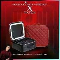 ราคา CHAT MAKEUP BRUSH AND LED LIGHTED BAG เซ็ตกระเป๋าแต่งหน้า มาพร้อมแปรงแต่งหน้า 5 ชิ้น และกระจกไฟ LED (1731900363333339576)