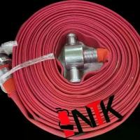 ราคา สายส่งน้ำดับเพลิงชนิดผ้าใบ สีแดง ขนาด 1.5 ยาว 30 เมตร (1729623273769568795)