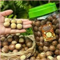 ราคา COD ถัง1โล แมคคาเดเมีย เม็ดใหญ่ เปลือกบาง เนื้อเยอะ ตุ๊กกี้ตัวแสบ (1730211879205833484)