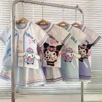 ราคา เด็กผู้หญิง เสื้อยืด กีฬา สไตล์หวาน และ ชุดกระโปรง แขนสั้น น่ารัก การ์ตูน ชุดสูท เหมาะสำหรับฤดูร้อน สไตล์ 2025 มาใหม่ [ตัวเลือกหลากสี] (1731419324894643224)