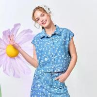 ราคา PLAYBOY FLORAL VINTAGE เสื้อเบลาซ์แขนในตัว รุ่น P1WT251SF037BL , กางเกงยีนส์ขา3 รุ่น P1WB251JQ016BL (1732070396222802151)