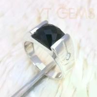 ราคา แหวนนิลแท้ ข้างเพชร แหวน เงินแท้ ชุบทองคำขาว YTG-11824 YTGEMS (1731705846278490596)