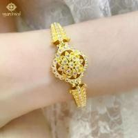 ราคา ส่งฟรี สร้อยข้อมือเพชรซีกขาวฉลุหัวใจ เครื่องประดับไทย พูนทรัพย์ มีใบรับประกัน งานปราณีต งดงาม HD114H200 (1731286421126351826)