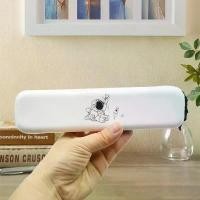 ราคา กล่องดินสอซิลิโคนสร้างสรรค์สำหรับเด็ก กล่องดินสอซิลิโคนอ่อนนุ่มคุณภาพสูง การ์ตูนนักบินอวกาศ กระเป๋านักเรียน อุปกรณ์การเรียน (1729852468569606335)