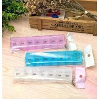 ราคา กล่องใส่ยา กล่องใส่ยาพกพา กล่องใส่ยาแบบพกพา 7 ช่อง (คละสี) รุ่น Medicine-box-7days-00h-Boss (1731178064578644045)