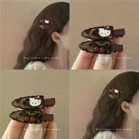 ราคา เชอร์รี่ คิตตี้! กิ๊บติดผม ย้อนยุค ลายเสือดาวสีแดง หน้าม้าด้านข้าง คลิป หน้าผาก ผมหัก คลิปไร้ตะเข็บ เครื่องประดับผม เครื่องม้วนผม (1732431888448260043)