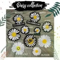 ราคา สติกเกอร์ตัวรีด ️ลายดอกไม้ Daisy Patch ลายน่ารัก งานปักละเอียด รีดกับวัสดุที่เป็นผ้าได้หลากชนิด สินค้ามีหลายแบบ ติดเสื้อ ติดกระเป๋า (1729612856060840527)