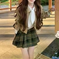 ราคา เทย์ บิสกิต คอปก เทรนช์โค้ทสั้น กระต่ายหู เสื้อเชิ้ตสีขาว/ชุดกระโปรงลายสก๊อต (1732589644947162546)