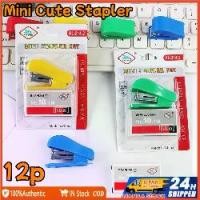ราคา เครื่องเย็บกระดาษ Mini ชุดเครื่องเย็บกระดาษ งานเย็บเข้าเล่ม กระดาษ จิ๋วแบบพกพาอุปกรณ์เย็บกระดาษแม็กพก ลายน่ารัก แม็คเย็บกระดาษ แม็กเย็บกระดาษ หลากสี (1732189710979729762)