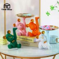 ราคา (พร้อมส่ง) โมเดลหมีถือถาด ของแต่งบ้าน ตุ๊กตาเรซินน้องหมี หมีถือถาด รูปปั้น (1730332393923774989)