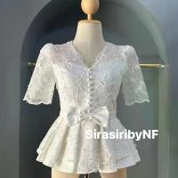ราคา Sirasiri ชุดไทย เสื้อลูกไม้ใยบวบ แต่งโบว์ สวยหรู มาพร้อมกับ ผ้าถุงสำเร็จรูป ผ้าทอลาย ชุดไทยทำบุญ ชุดแฟนนาค ช (ขายแยกชิ้นได้จ้า) (1731794374318263032)