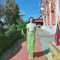 ราคา F43ผ้าอัดกาวงานกระดุมแท้ ผ้าถุงเขียวใบตองสำเร็จผ้าทอลาย #ชุดไทยประยุกต์ #ชุดไทย #ชุดไทยราคาถูก (1729824616786790890)