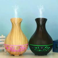 ราคา สินค้ามาใหม่Mini Humidifier Aroma เครื่องพ่นไอน้ำอโรม่า ไม่ต้องใช้ไส้กรอง เพิ่มความชื้น 160 ml.มีหลายแบบ มีไฟ 7 สี LED (1732396166895666535)