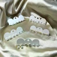 ราคา เซ็ตต่างหู ก้านเงินแท้ ร้านไทย พร้อมส่ง ต่างหูไข่มุกสลับเพชร จีบมุก+เพช ทรงเลขาคณิต หางปลาวงกลม คริสตัลเงินวงกลม จี้โค้งประดับเพชร เครื่องประดับผู้หญิง แฟชั่น (1732295550042408784)
