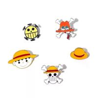 ราคา เข็มกลัดวันพีซ, สินค้าอนิเมะ, ปี 2025, ทีมโจรสลัดหมวกฟางตราสัญลักษณ์, เข็มกลัดโลหะ, เข็มกลัดหัวกะโหลกหมวกฟาง (1731313278362158900)