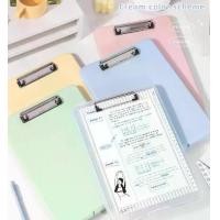ราคา คลิปบอร์ด กล่องแฟ้มคลิปบอร์ด ขนาด A4 5 สี สําหรับใส่จัดเก็บเอกสาร เครื่องเขียน สํานักงาน กันน้ํา ความจุขนาด แขวนได้| กระดานรองเขียน ปากกา หัว พู่กัน ไม้ พลอง ลูกเสือ (1731771943463126986)