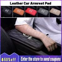 ราคา แผ่นรองที่วางแขนหนังคุณภาพสูงสำหรับ Toyota Universal Car Armrest Pad กล่องเก็บของกลางรถ แผ่นรองกันน้ำสำหรับราวจับ เบาะรองนั่ง ตกแต่งภายในรถ อุปกรณ์เสริมรถยนต์ Vios Fortuner Hiace (1732311154085366002)