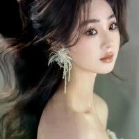ราคา ต่างหูหนีบหู เกินจริง ดีไซน์ขนนกและโบว์คุณภาพสูง ไม่เจาะ เหมาะสำหรับการสร้างนางฟ้า ชุดแต่งงาน ส้น เครื่องสำอางและเครื่องประดับ สวยสุดๆ (1730532085587019906)