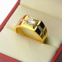 ราคา แหวนชุบทอง สไตล์สุภาพบุรุษ แหวนผู้ชาย แหวนเพชรจำลอง ฝังเพชร แหวนแต่งงาน แหวนเครื่องประดับ (1731805833545155721)