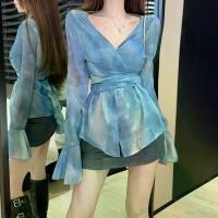 ราคา เสื้อผูกเอว เทศกาลสงกรานต์ แฟชั่นชั้นสูง ดีไซน์มัดย้อมย้อนยุค คอวี ริบบิ้น บาน เสื้อเบลาส์ชีฟองแขนยาวเยาวชน เสื้อรัดเอว สำหรับผู้หญิง ต้นฤดูใบไม้ร่วง (1731196274931565943)