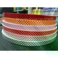 ราคา จัดส่งในกรุงเทพฯ ริบบิ้น ลายจุด ริบบิ้นลายจุด ริบบิ้นเบอร์ 2 ม้วนใหญ่ 300 หลา ริบบิ้นพับเหรียญโปรยทาน ตราเลิฟลี่ (1732047721626307310)