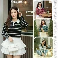 ราคา Pitchapa - เสื้อครอปโปโล คอปก ไหมพรม แขนยาว ทรงสวย ลายริ้วกำลังฮิต ดีเทลกระดุมใช้งานได้จริง (1732766172788196434)