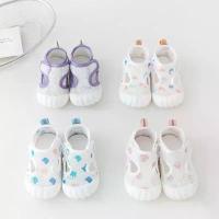 ราคา รองเท้าแตะเด็ก 1-3 ขวบ พื้นนุ่ม กันลื่น เหมาะสำหรับเด็กอายุ 1-3 ขวบ เวลโคร สีขาว สำหรับเด็กชายและเด็กหญิง รองเท้าเด็ก รองเท้า บูท เด็ก 1 ขวบ รองเท้า บูท เด็ก 1 ขวบ รองเท้ (1731614983379322702)