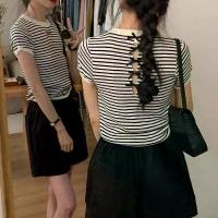 ราคา เสื้อยืดฤดูร้อน สไตล์เกาหลี คอกลม แขนสั้น ผ้าคอตตอน ไหมพรม ดีไซน์ผูกโบว์หลัง ลายทาง เสื้อสั้น มาใหม่ (1732176828512831725)